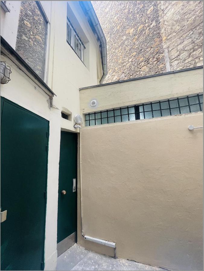 Jolie Appartement Avec 2 Chambres Partagees Paris Exterior foto